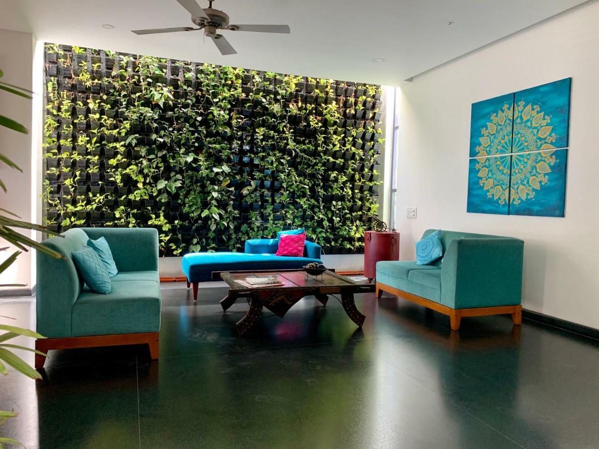 Aura Corporate Suites At Manyata Tech Park Bangalore Exterior foto